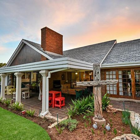 Iszis Guest House Bloemfontein Exterior foto